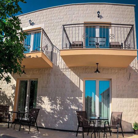 Apartmani Cupara ティヴァト エクステリア 写真